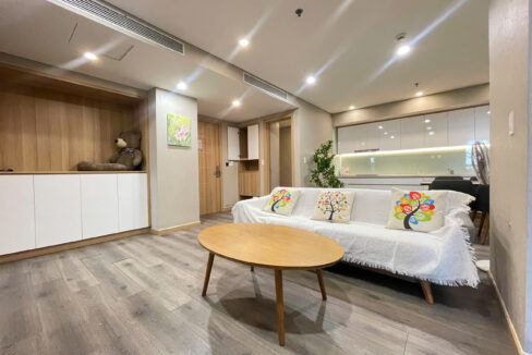 1-Bedroom Apartment for Rent at F Home Da Nang – Glass Ensuite & Freestanding Bathtub