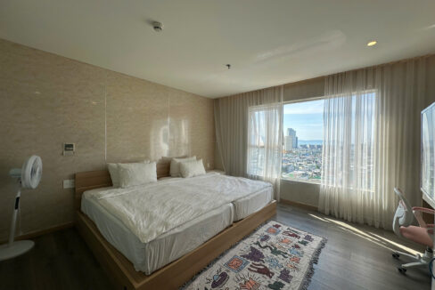 1-Bedroom Apartment for Rent at F Home Da Nang – Mountain View & Sit-Out Balcony